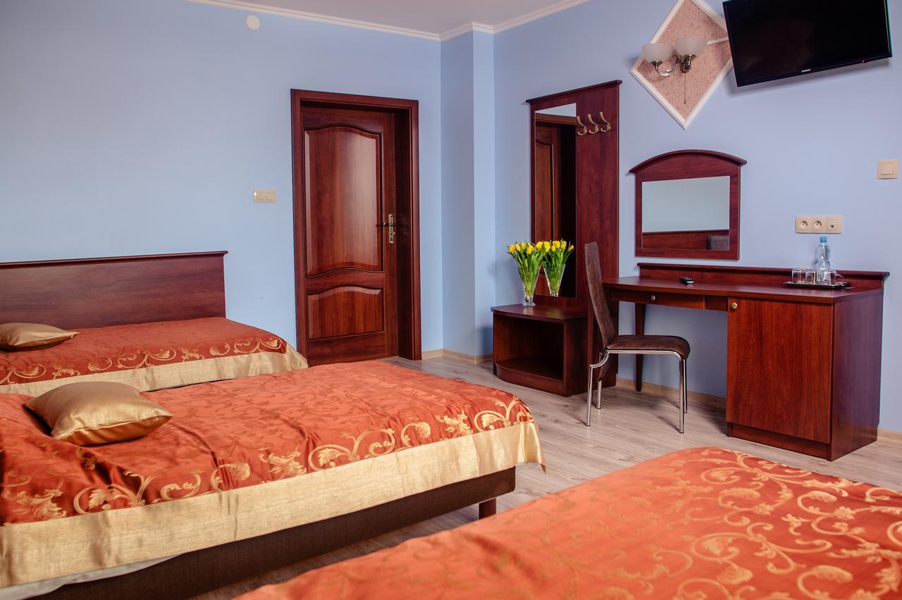 Hotel Irys Lublin Extérieur photo